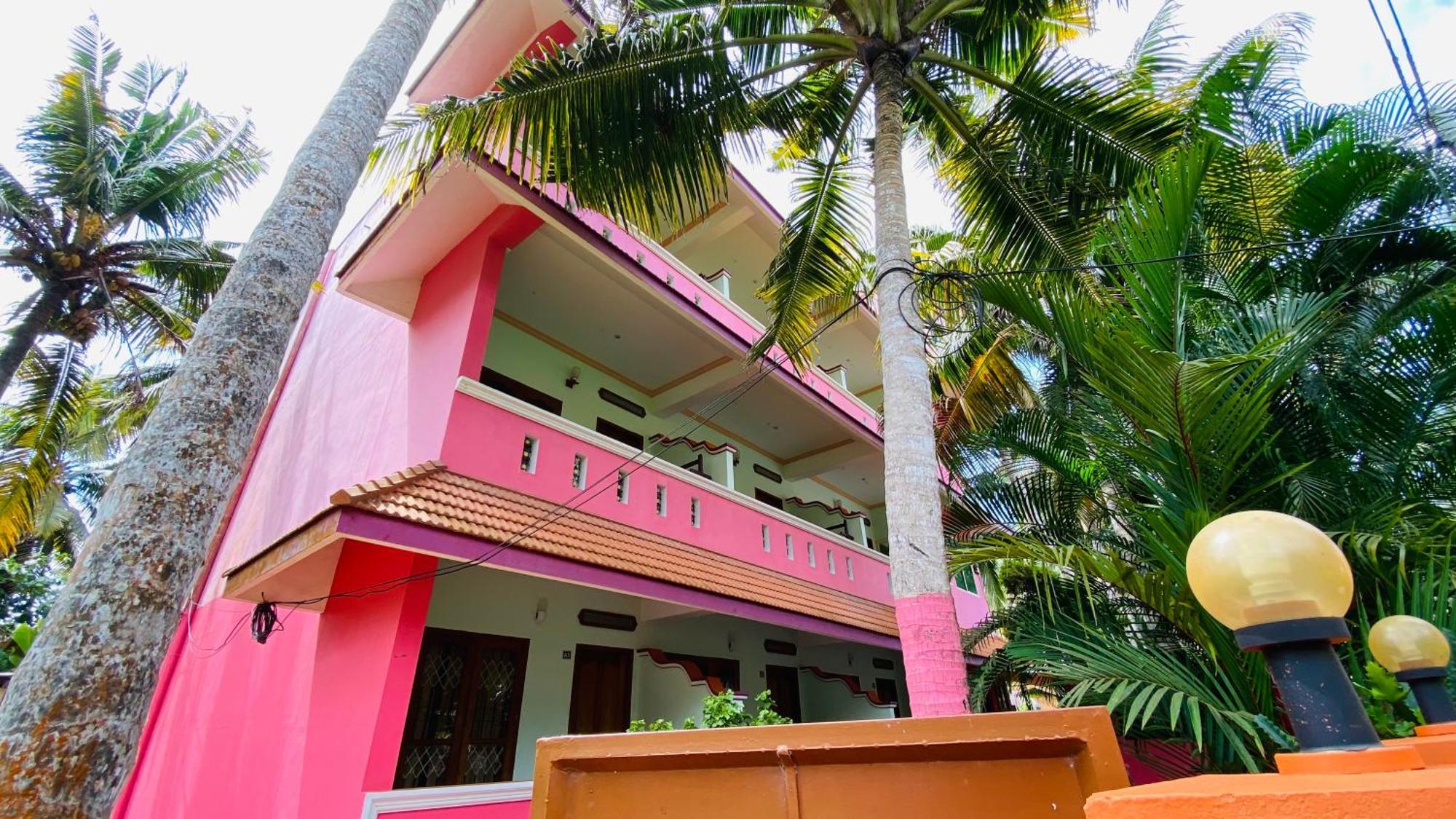 Packbag Comfort Bed & Breakfast Kovalam Exterior foto